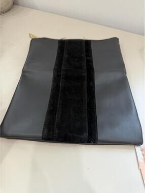 Summer & Rose Black Velvet Panel Zip Clutch Wristlet